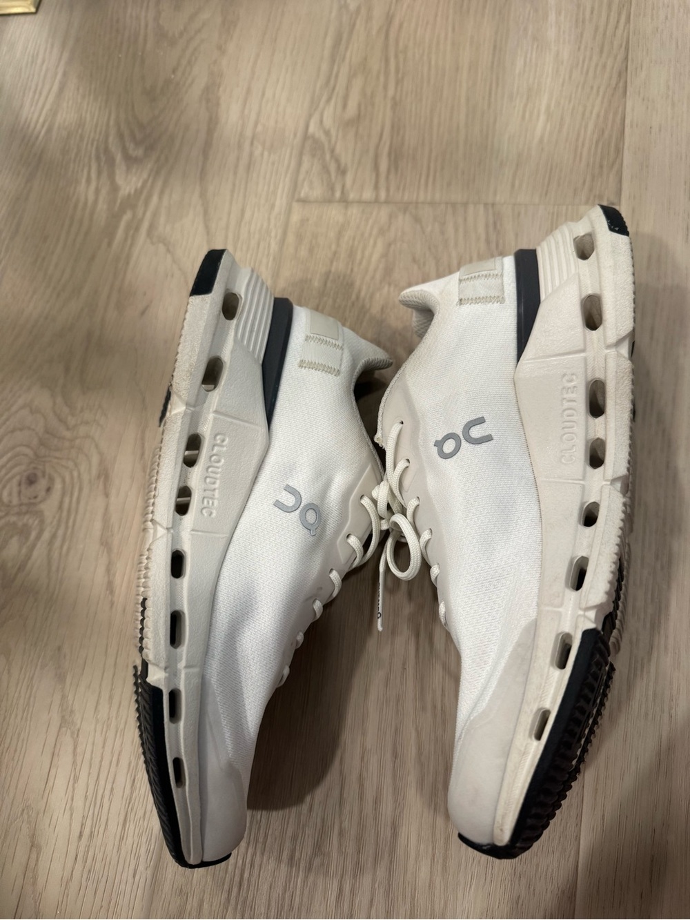 On Running Cloudnova Form White Lightweight Sneaker Size 6 - Picture 6 of 8